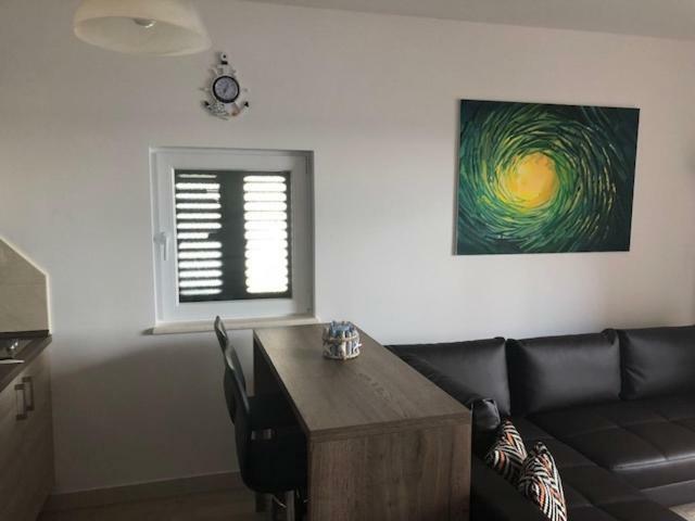 Apartmani Irina Vodice Extérieur photo